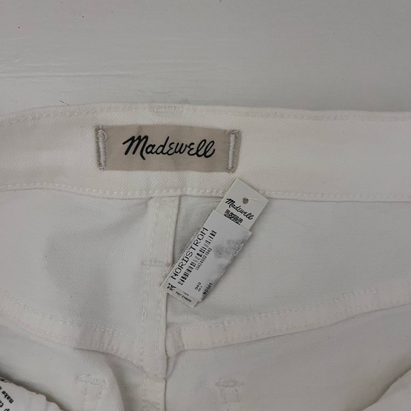 Madewell The Mid-Rise Perfect Vintage Jeans - Picture 9 of 10